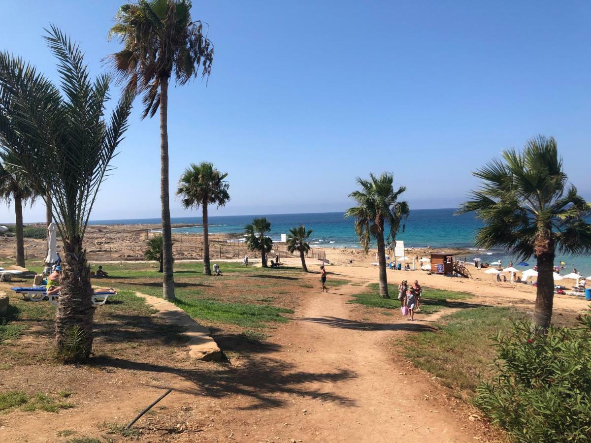 Royal Seacrest Apartment Paphos Kültér fotó