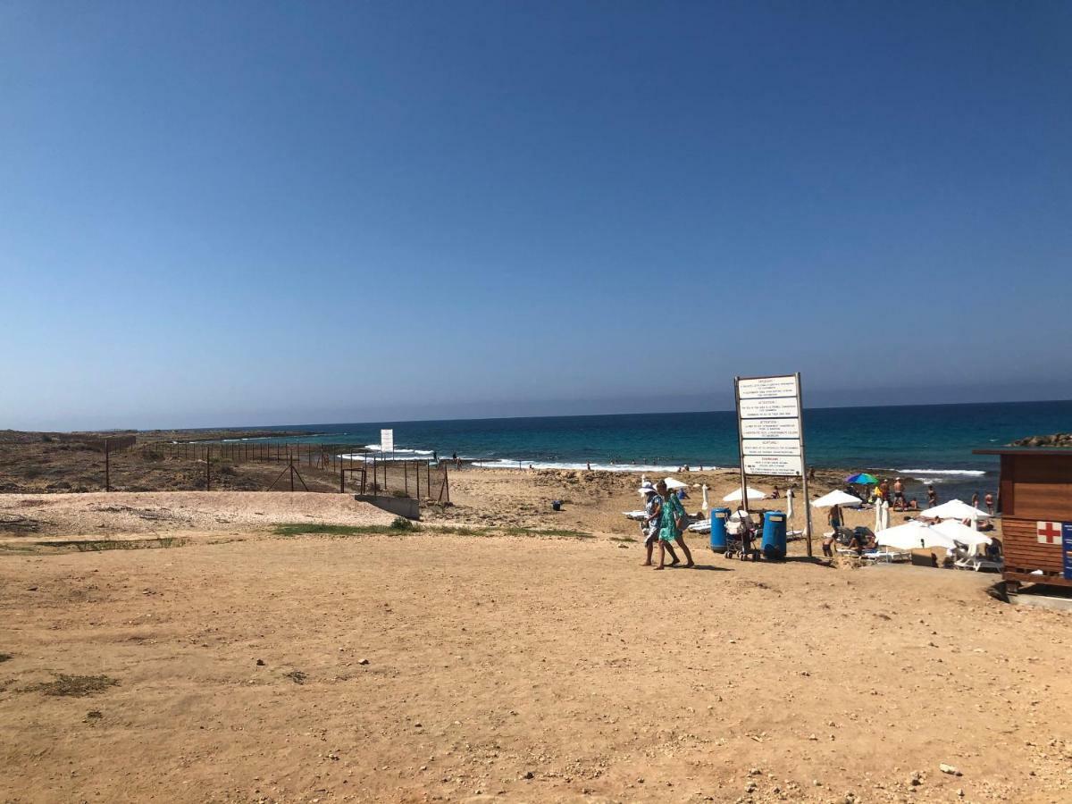 Royal Seacrest Apartment Paphos Kültér fotó