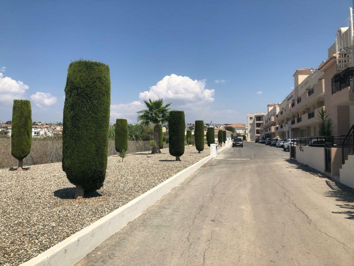 Royal Seacrest Apartment Paphos Kültér fotó