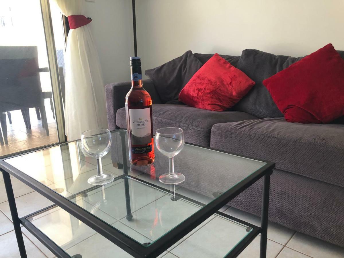 Royal Seacrest Apartment Paphos Kültér fotó