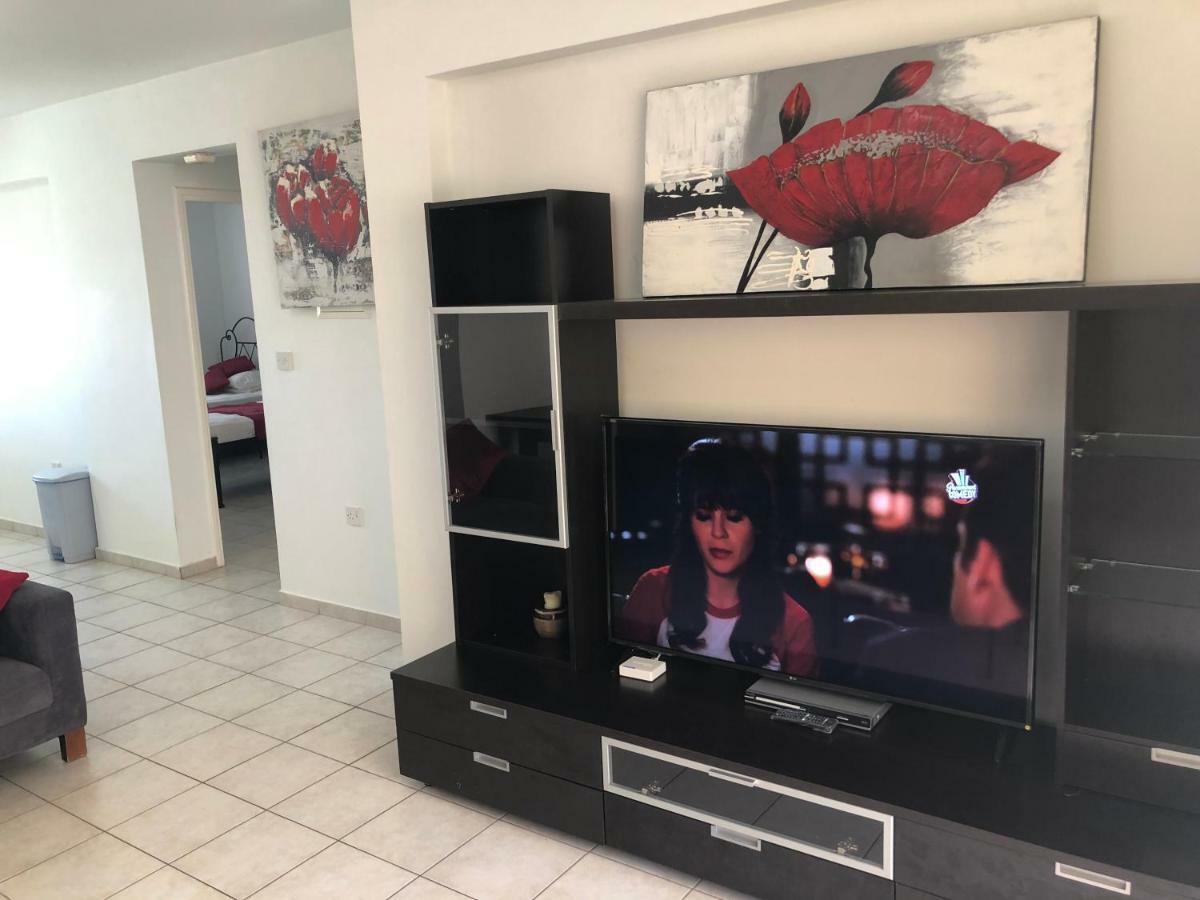 Royal Seacrest Apartment Paphos Kültér fotó
