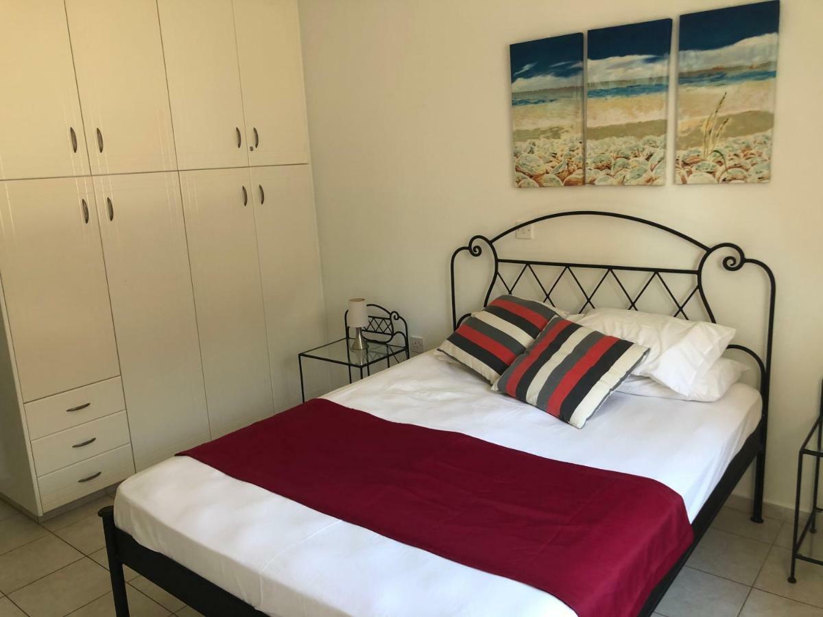 Royal Seacrest Apartment Paphos Kültér fotó
