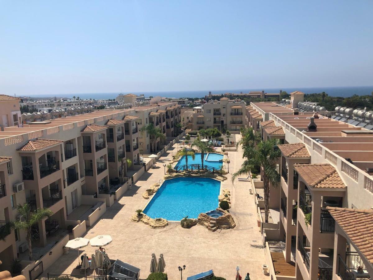Royal Seacrest Apartment Paphos Kültér fotó