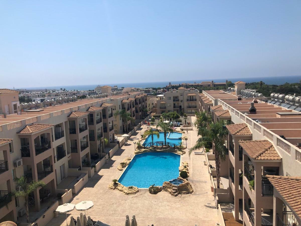 Royal Seacrest Apartment Paphos Kültér fotó